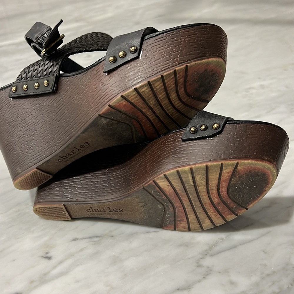 Charles by Charles David Wedges - Picture 9 of 10